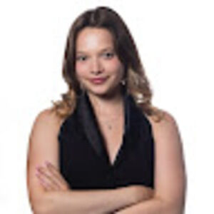 Meet your Posher, Julia